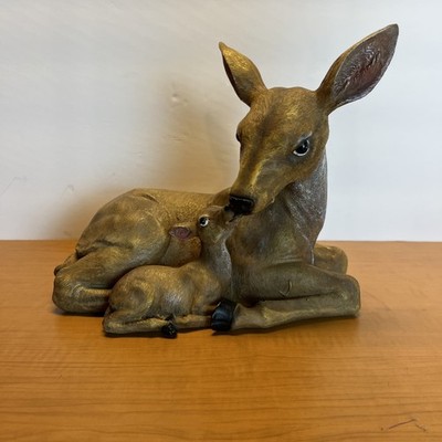 Deer Statue Doe Fawn Figurine Resin Garden Sculpture Home Accent Patio Decor