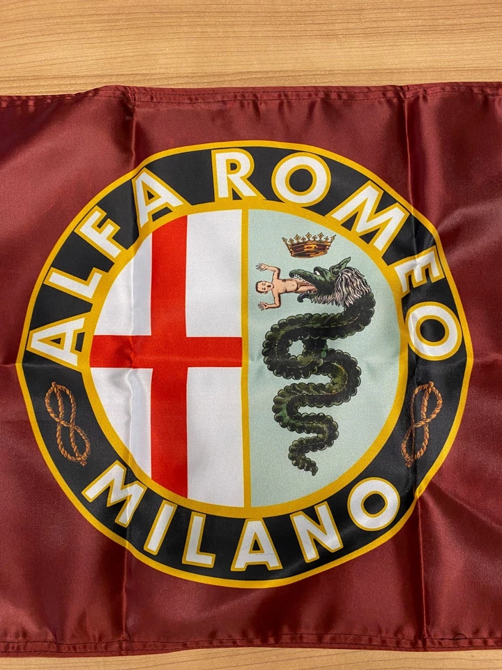 Alfa Romeo Milano Crest – Racing Flag / Banner – 180 × 45 cm (70.8 ×17.7) - Image 4 of 4