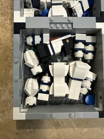 LEGO Miscellaneous: Lego Chess (40174), 99% Complete