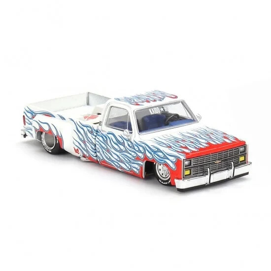 Mini GT x Kaido House 1:64 Chevrolet Silverado Dually on Fire V2 w