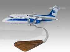 BAe 146-200 Romavia Desk Wood Airplane New Model Small Scale 1/100