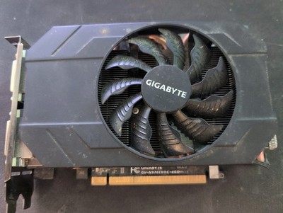 GIGABYTE NVIDIA GeForce GTX 970 4 GB GDDR5 Graphics Card (GV-N970IXOC-4GD)