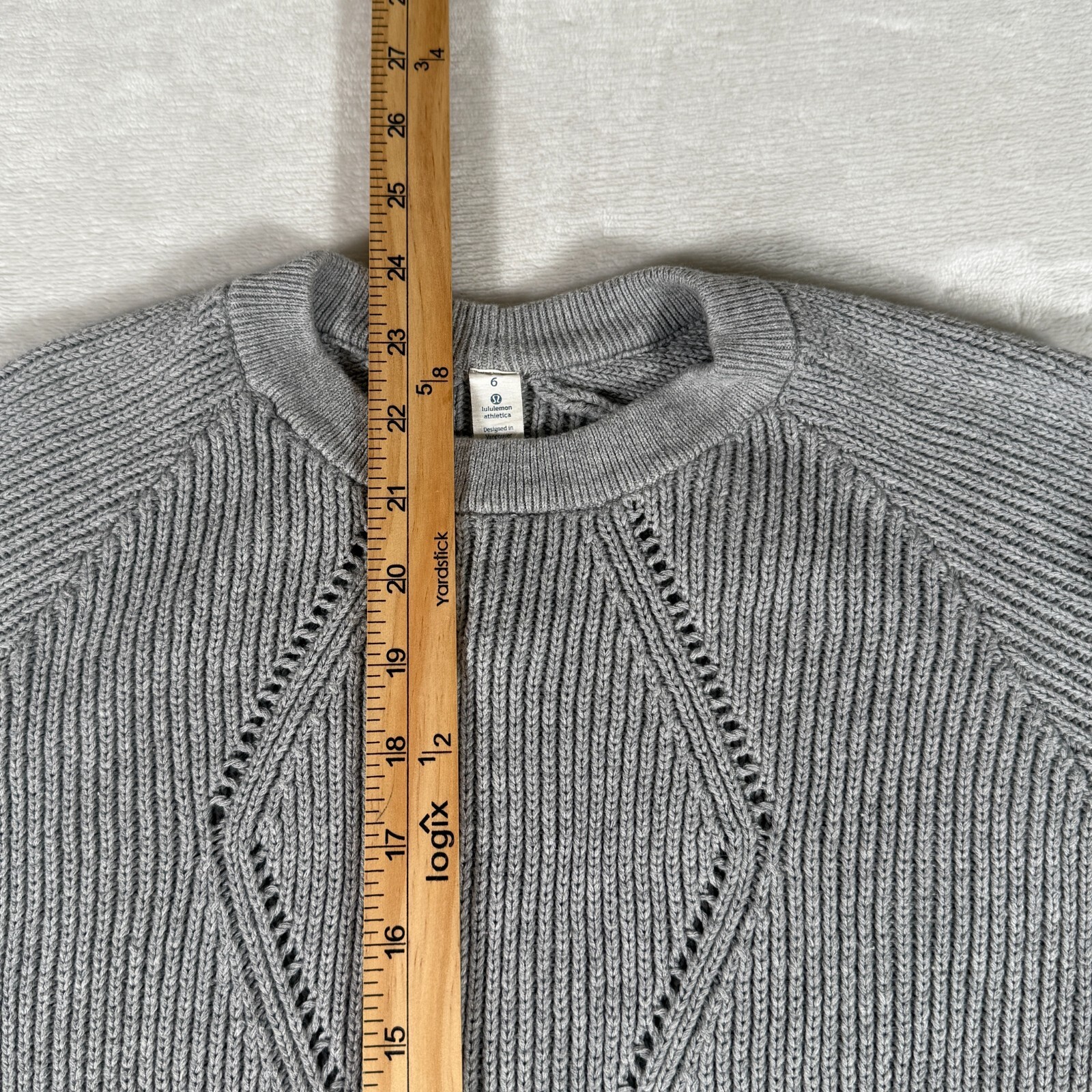 Picture 4 of 12