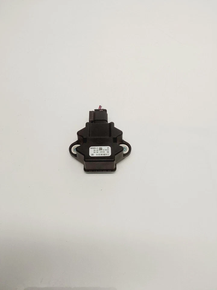 2014 MERCEDES BENZ GL 450 YAW RATE SENSOR OEM A0065422618 / 0065422618 - Image 3 of 4