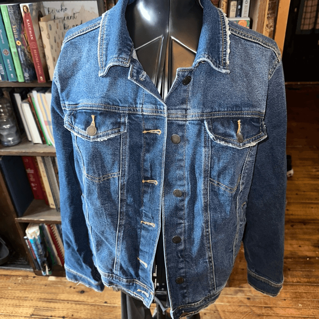 Universal Thread distressed basic X denim Freebor… - image 1