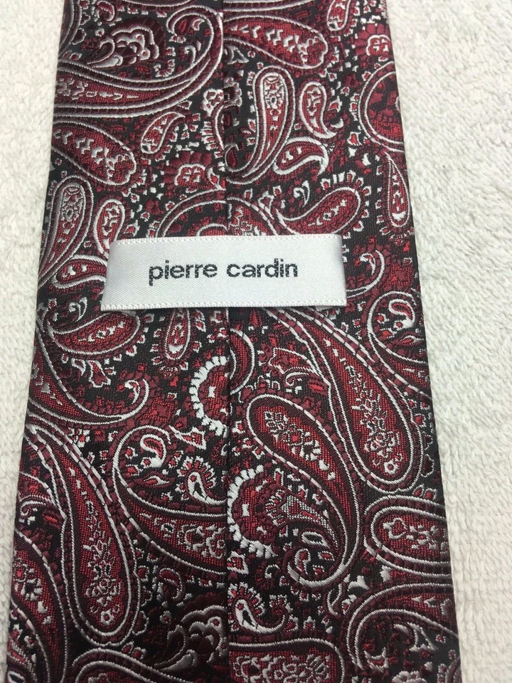 PIERRE CARDIN МУЖСКОЙ ГАЛСТУК КРАСНЫЙ СЕРЫЙ ЧЕРНЫЙ ПЕЙСЛИ 3,75 X 59 НОВЫЙ БЕЗ ЯРЛЫКОВ - Изображение 4 из 4