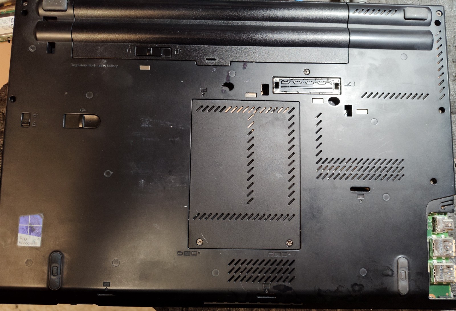 Lenovo ThinkPad T430, 14-Inch Laptop, with Intel Core i5 3rd Gen.