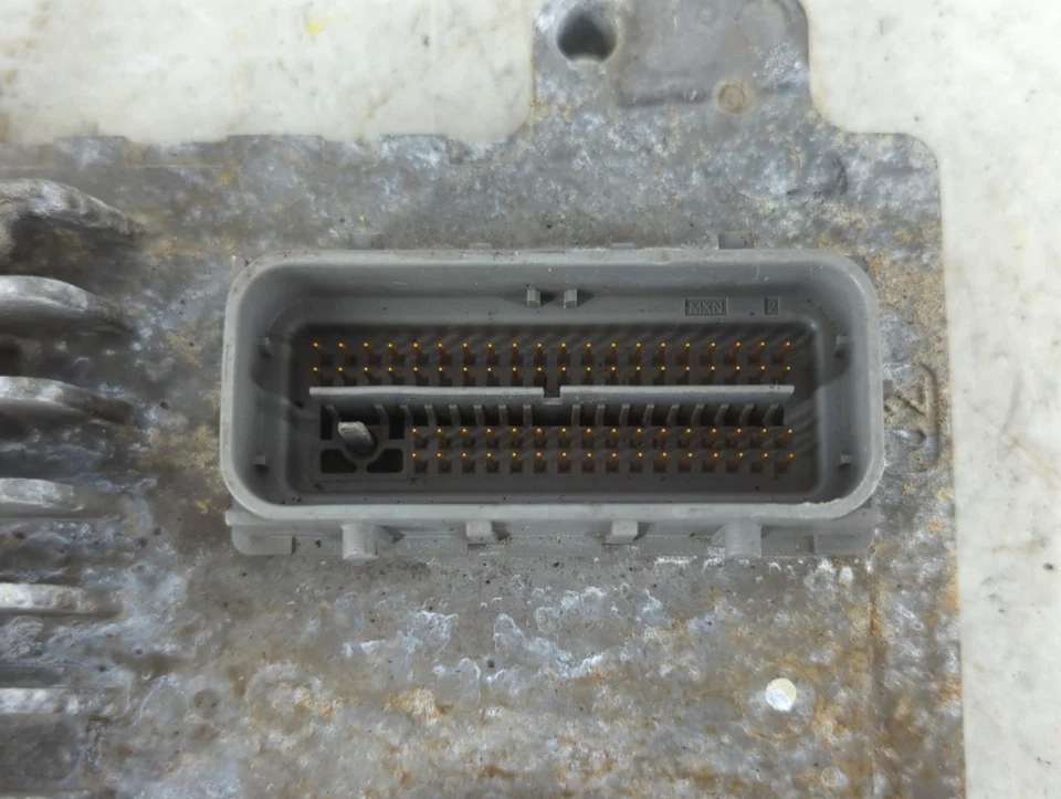 2008 Pontiac G6 Computador de Controle de Motor Ecu Pcm Ecm Pcu Fabricante de Equipamento Original UTACR - Imagem 4 de 4