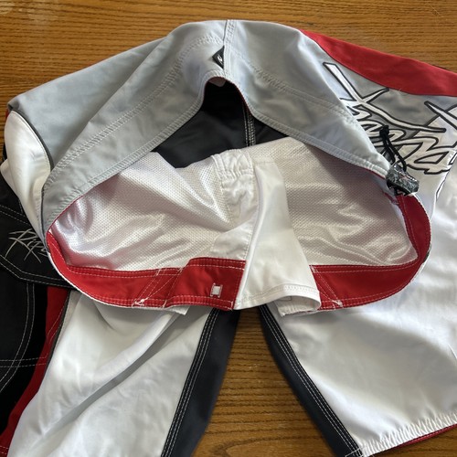 Rip Curl Swim Trunks Shorts Men’s 40 / 2XL White Black Gray Red - Picture 12 of 13