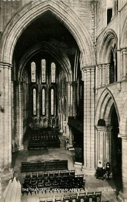 HEXHAM ABBEY DIE QUERSCHIFFE - POSTKARTE