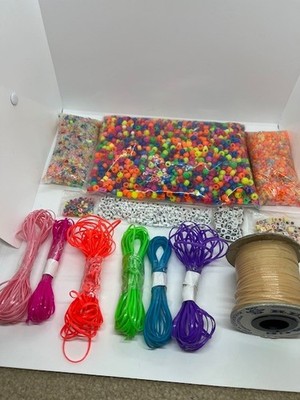 Plastic Craft Beads/Plastic Lanyard String/Crafting Book for Jewelry Crafting