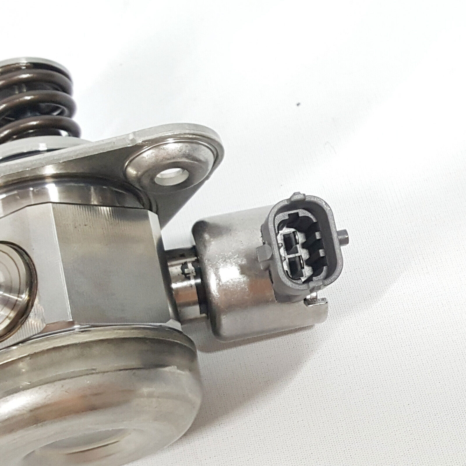 Genuine 353202G720 High Pressure Fuel Pump For Hyundai Tucson 2.4L