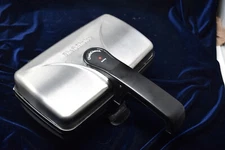 Chef's Choice Pizzelle Maker Iron 834 Excellent!