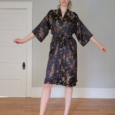 100 silk belted robe Chinese Pattern Black Multi one size