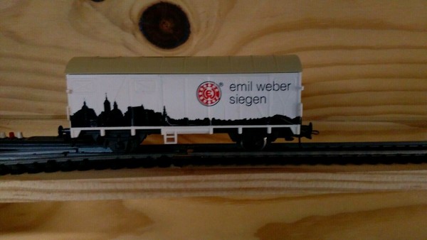 MODELOS DE SAJONIA H0 "Emil Weber Siegen" vagón refrigerado, 18509