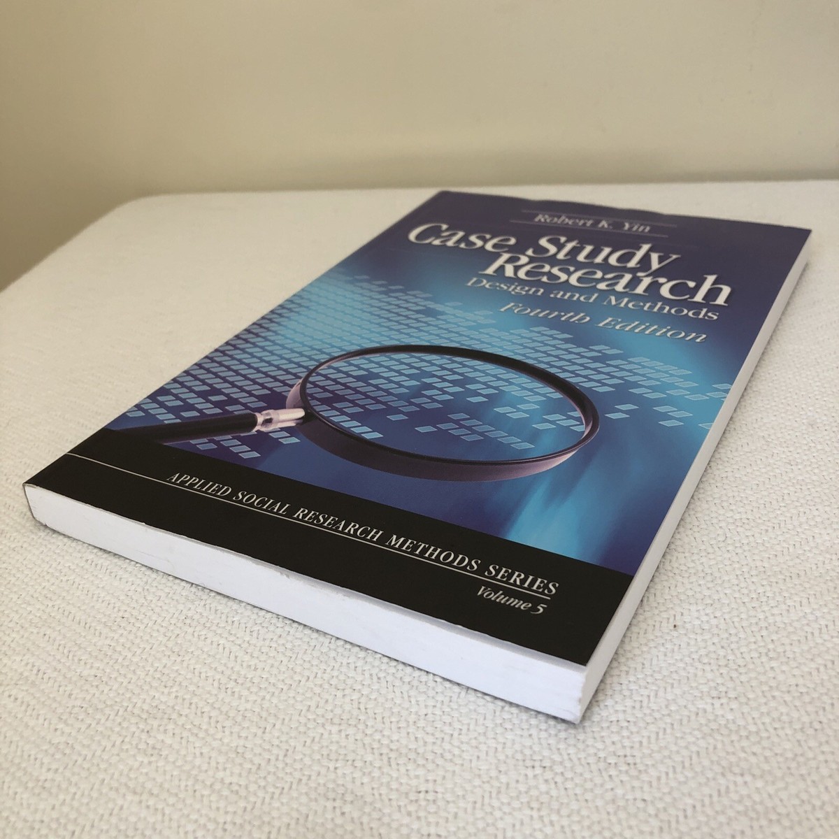 洋書 CASE STUDY RESEARCH 6e Case Study Research and Applications