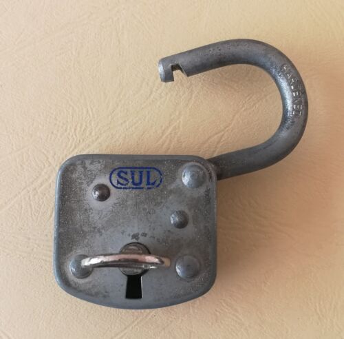 Altes SUL Vorhängeschloss mit Schlüssel Made in Western Germany - Bild 3 von 6