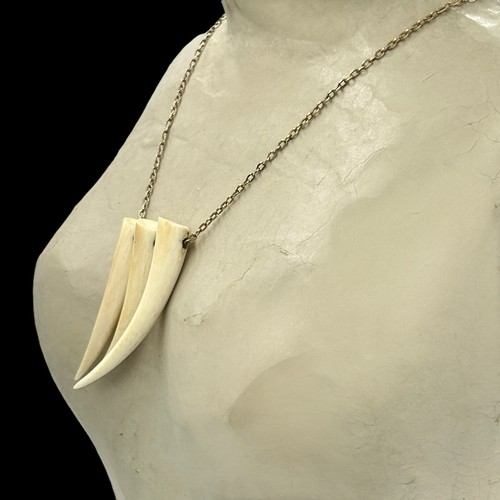 Antike 14K Gold Kette Halskette drei geschnitzte Anhänger - Bild 5 von 10