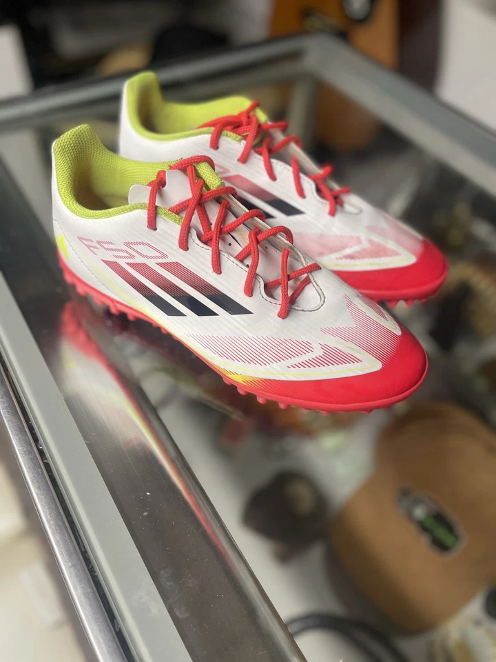 Adidas F50 League Turf Hombre Fútbol/Fútbol Zapatos Venta al por menor por $105 Talla 5.5 Foto 2 de 4