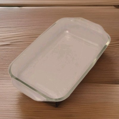 PYREX Clear Glass 7'' x 11'' Baking Dish with Handles 2 Quart #232-R