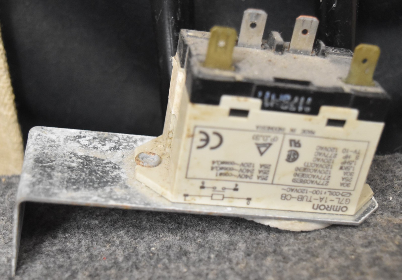 OMRON G7L-1A-TUB-CB POWER RELAY