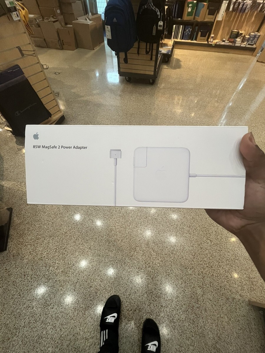 Apple MagSafe 2 85W Power Adapter (MD506LL/A) for MacBook