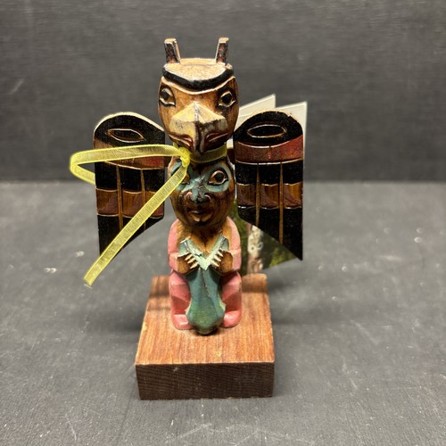 Alaska Black Diamond Hand Carved Totem Pole Signed By Vic Yeoda 4.5"