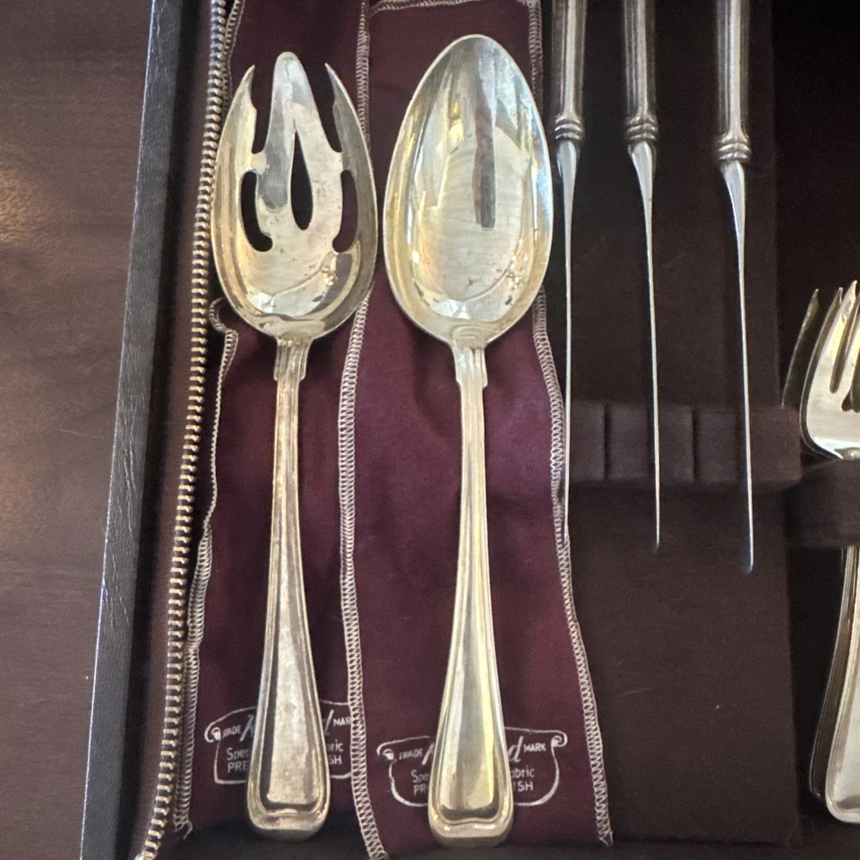 Столовые приборы серебро набор из 4 предметов 9 мест плюс сервировочная ложка и аист. Чехол - Изображение 4 из 4