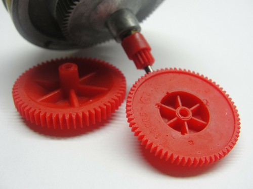 Firenze Careggi Kit Di Riparazione Cinghia E Ingranaggi Per Sintonizzatore Grundig CF 5000, CF 5000-2, CF 5100 - Colore Rosso Kit Manutenzione Registratore Grundig - Foto 10