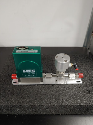 MKS M-3305 1 SCCM N2 Gas Mass Flow Controller w SWAGELOK SS-4BK-V51-1C Valve