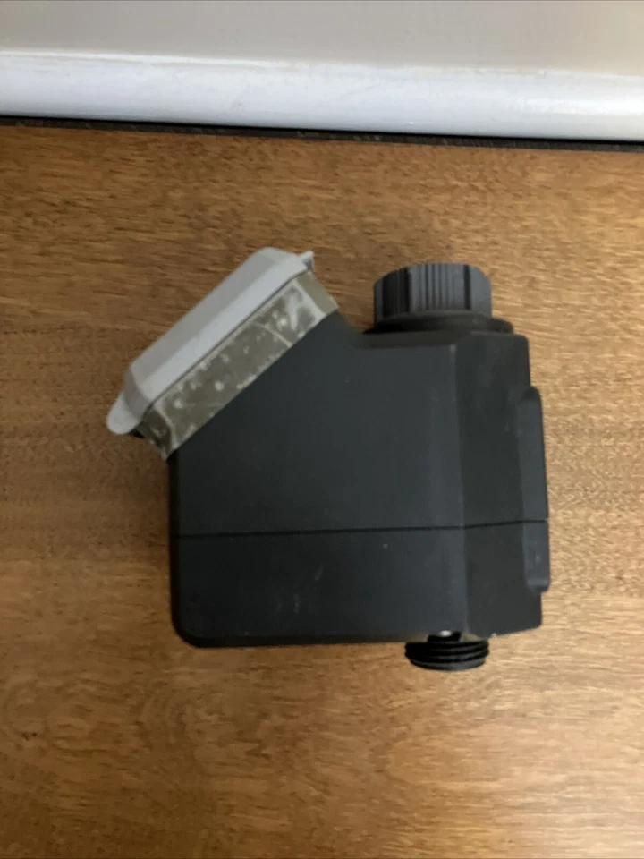 Gardena Water Computer 2030 Programmable Watering System Powers On Untested - Image 4 of 4