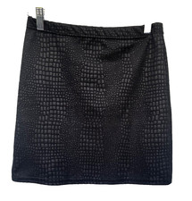 A-Line short skirt prettylittlething size 10 W30" L16" polyester blend womens