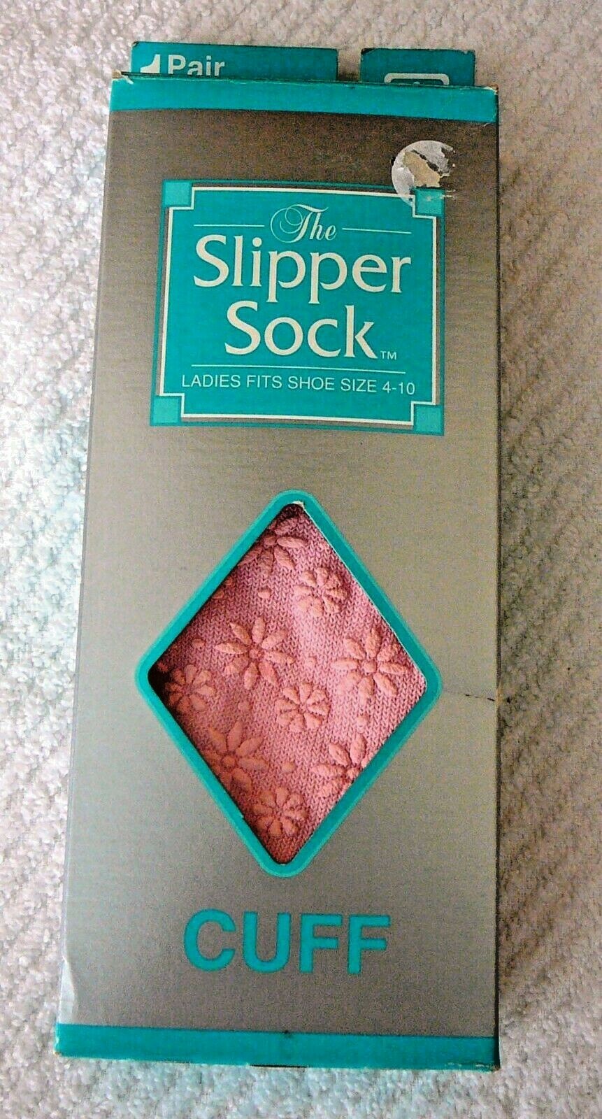 SAOLA THE SLIPPER SOCK~Rosa~Polsino~Comfort Top~Suola Extra Trazione~Adatto a Miss 4 10~Nuovo con scatola