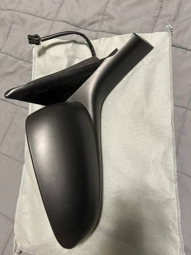 00-05 Impala Heated Power Mirror  RH  HAS NO GLASS