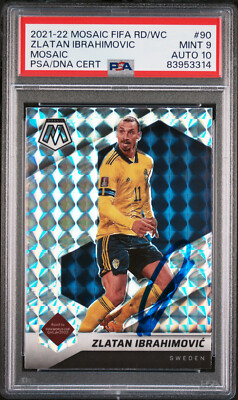2021-22 Panini Mosaic FIFA WC Signed Zlatan Ibrahimovic #90 PSA 9