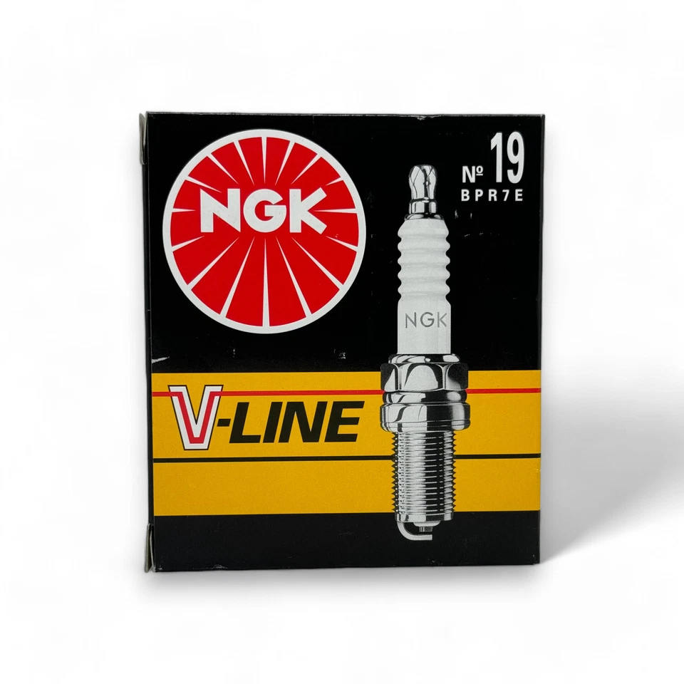 4 candele V-Line di NGK adatte per Lotus Excel 2.2 119/135 kW anno 1983-1991 - Immagine 2 di 4