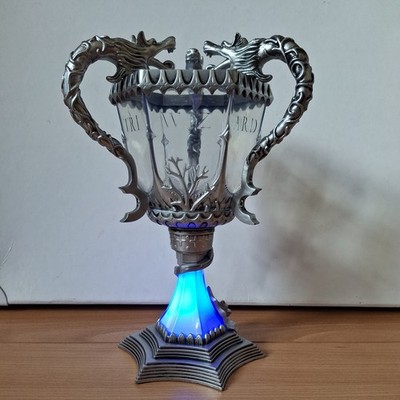 Tri Wizard Tasse, Harry Potter London Studio Tour, Feuerkelch, leuchtet