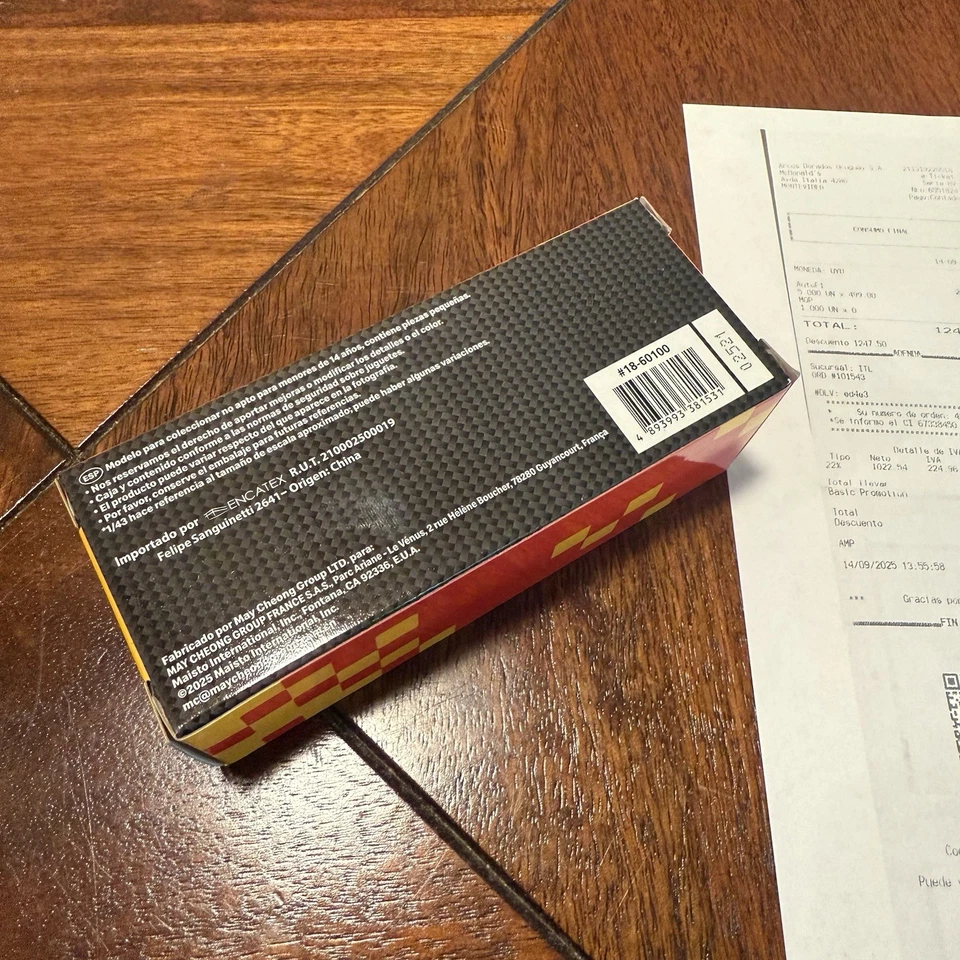 Fórmula 1 2025 filme McDonald’s carro de F1 vermelho 1/43 Uruguai cópia de recibo original - Imagem 3 de 4