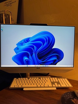 ASUS Zen AiO 24 23.8  (512GB, AMD Ryzen 5 5500U, 2.1 GHz, 16GB RAM)...