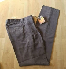 CUTTER & BUCK Mens Pants Size 32 Pleat Front UNHEMMED Microfiber Golf Slacks NWT