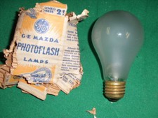 GE Masda Superflash lamp with part of box- Bulb Label 5 Wonderlite Hours