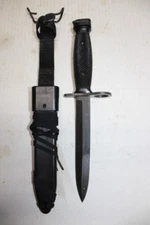 US Military Issue Ontario M7 Rifle Knife with M10 Scabbard New Old Stock