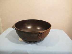 Vintage Cast Iron Cowboy Kettle with Heat Ring