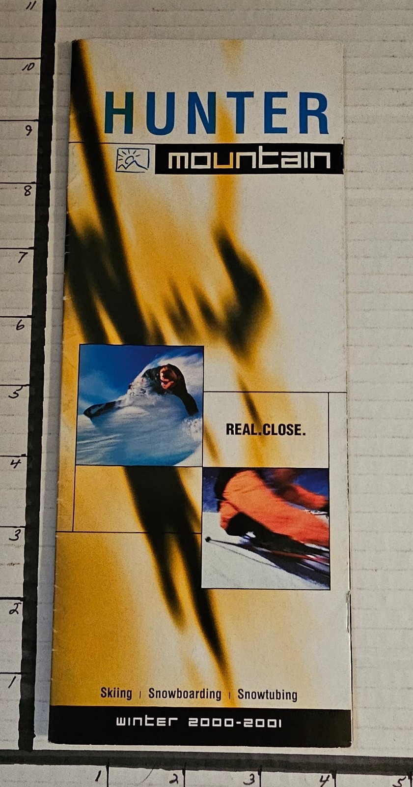 2000/01 HUNTER MT SKI AREA BROCHURE W/ TRAIL MAP INSIDE.  16P OF INFO.  MINT 