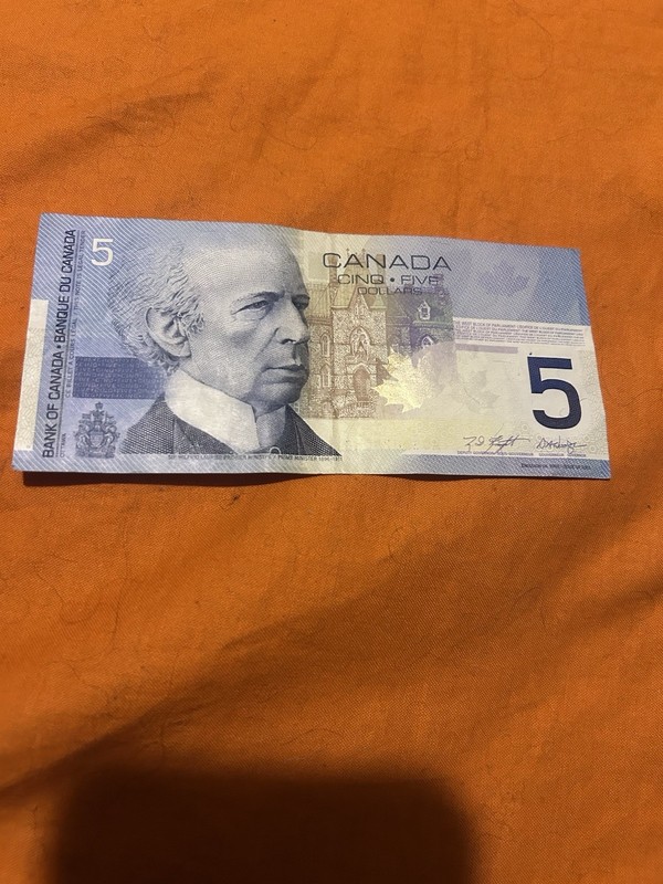 5 Dollar Banknote 2001 Canada Currency Canadian Paper Money