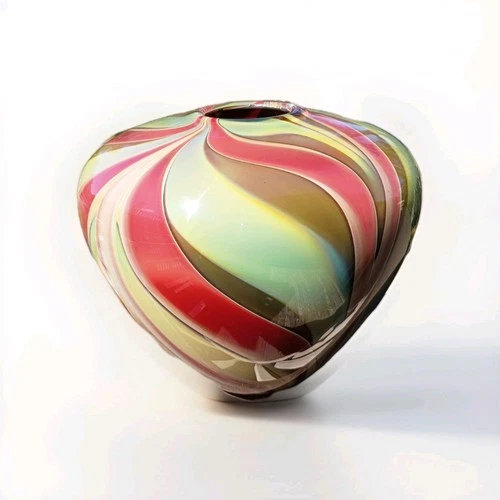 Stunning Murano Italian Glass Vase 2011 Signed