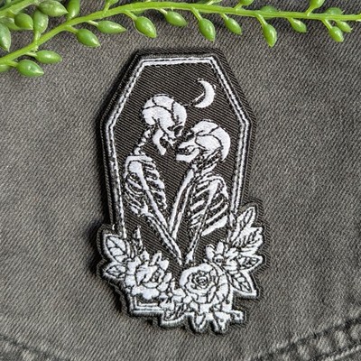 Liebhaber Skelett bestickt Patch - Halloween Gothic Aufnäher Bügelbild Patch
