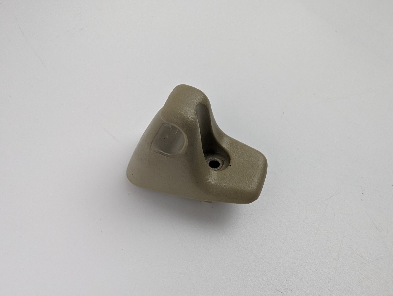 200611 CHEVROLET HHR SUNVISOR SUN VISOR CLIP RETAINER HOLDER 1PC LH RH