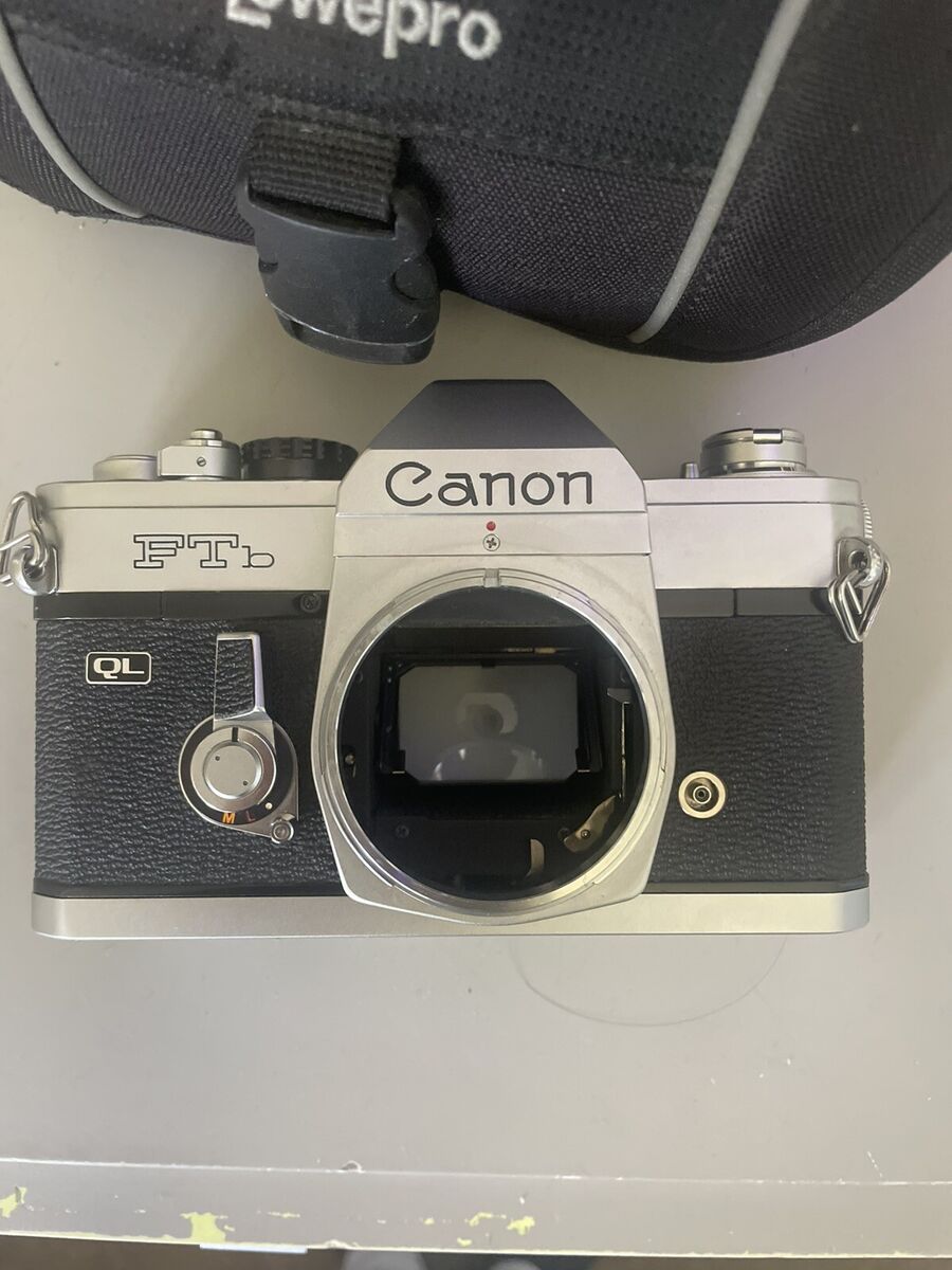 Canon FTb QL 35mm SLR Film Camera with 50mm F/1.8 Fast Prime Canon FTb QL 35mm SLR Film Camera with 50mm F/1.8 Fast Prime