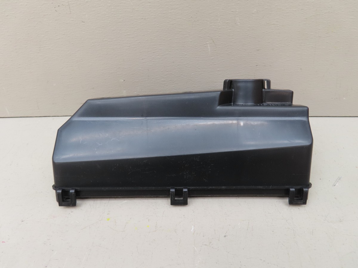 2014-2022 Nissan Rogue-Sport Fusible Link Cover | 24382-4BA1B